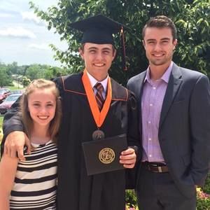 Meet your Posher, Chase